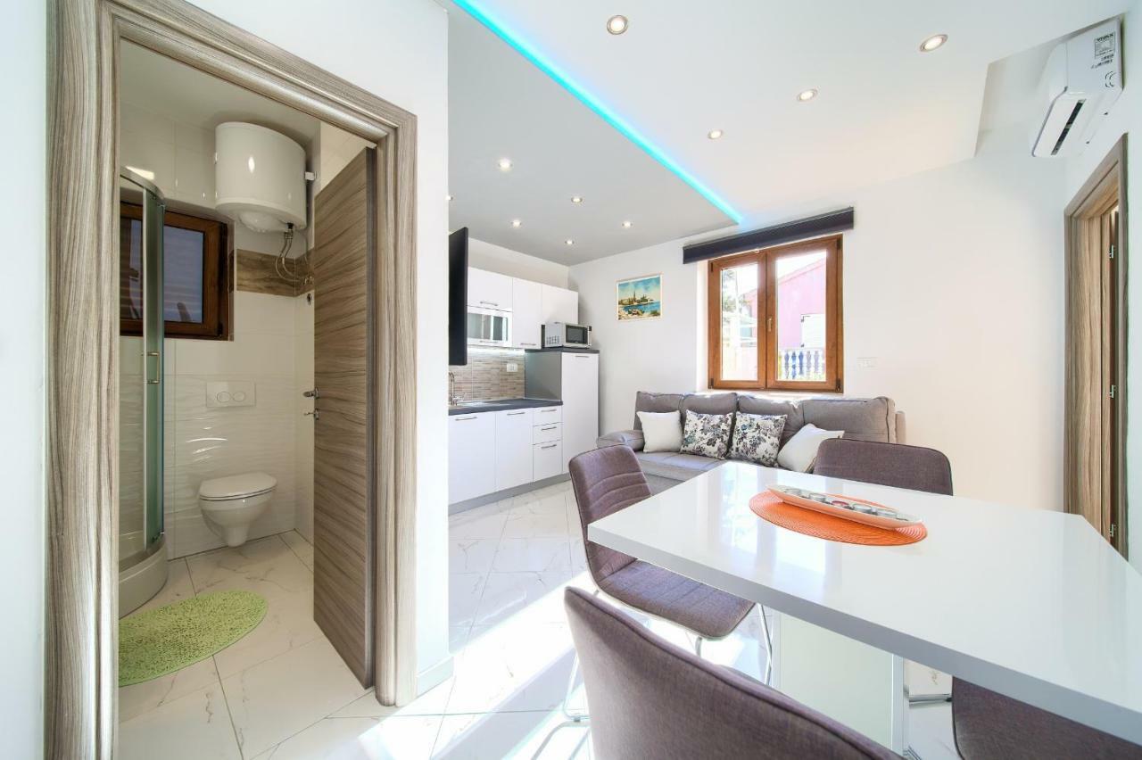 Nadija Studio Apartmani Đảo Krk Ngoại thất bức ảnh